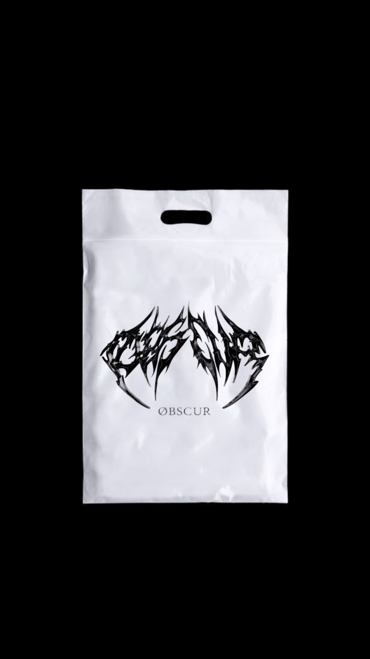 ØBSCUR Mystery Box
ou
UNKNOWN BOX – ØBSCUR Edition
ou plus minimal :
ØBSCUR // MYSTERY DROP